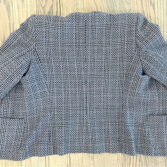 Kasper Vintage Women’s Wool Polyester Blend Blazer with Pockets Size 12 - Picture 10 of 14